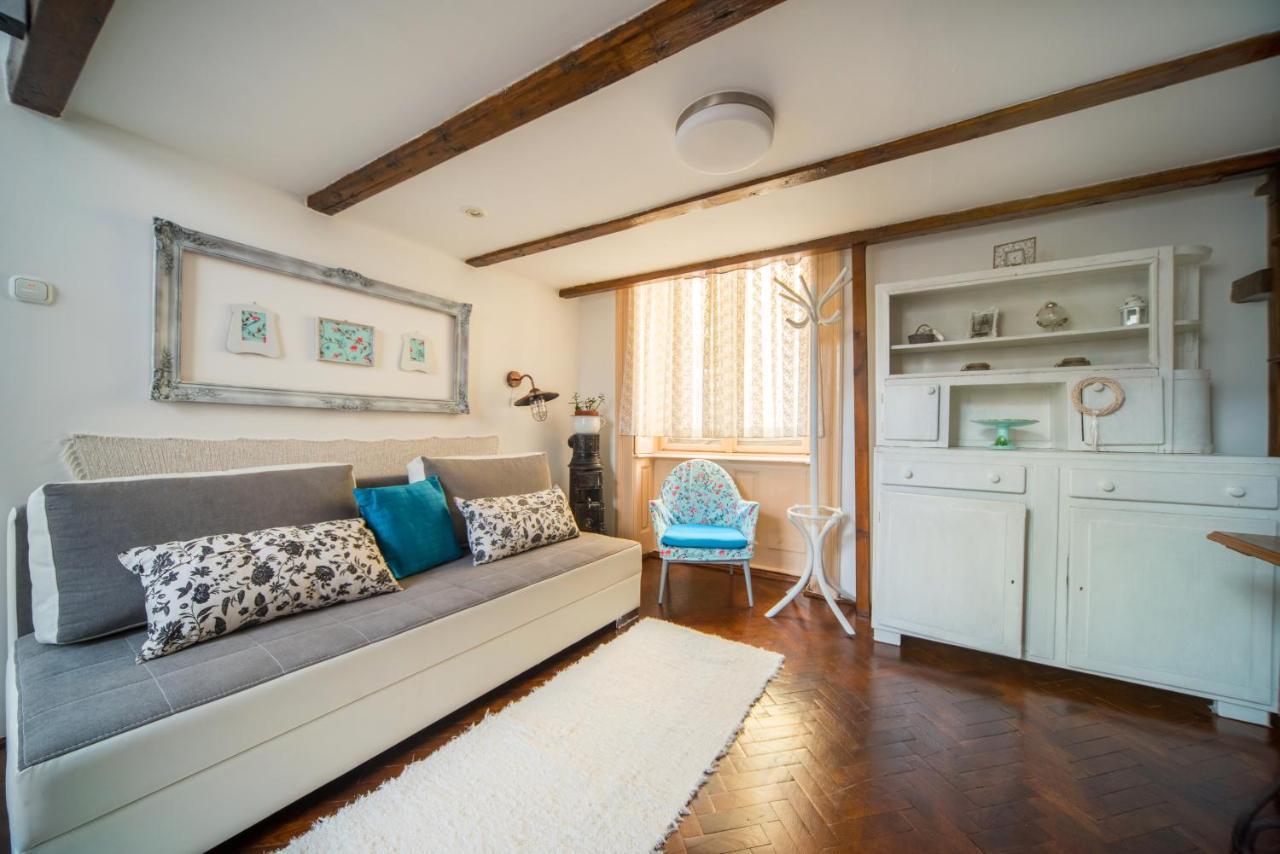 Agria Vintage Apartman エゲル エクステリア 写真