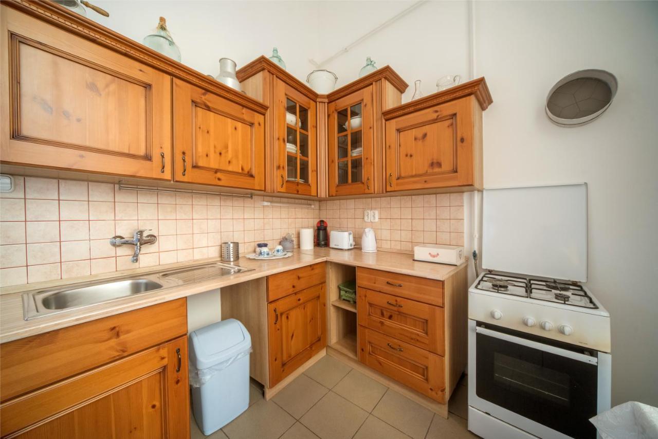 Agria Vintage Apartman エゲル エクステリア 写真