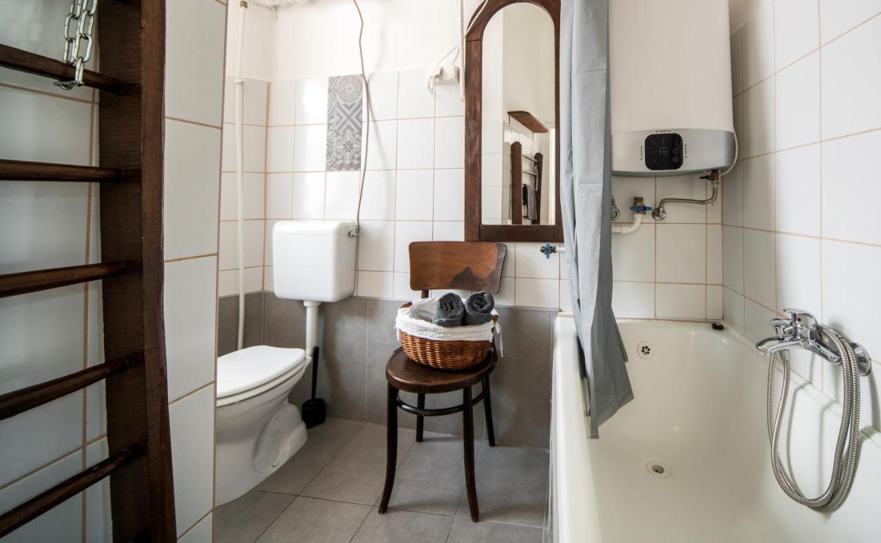 Agria Vintage Apartman エゲル エクステリア 写真