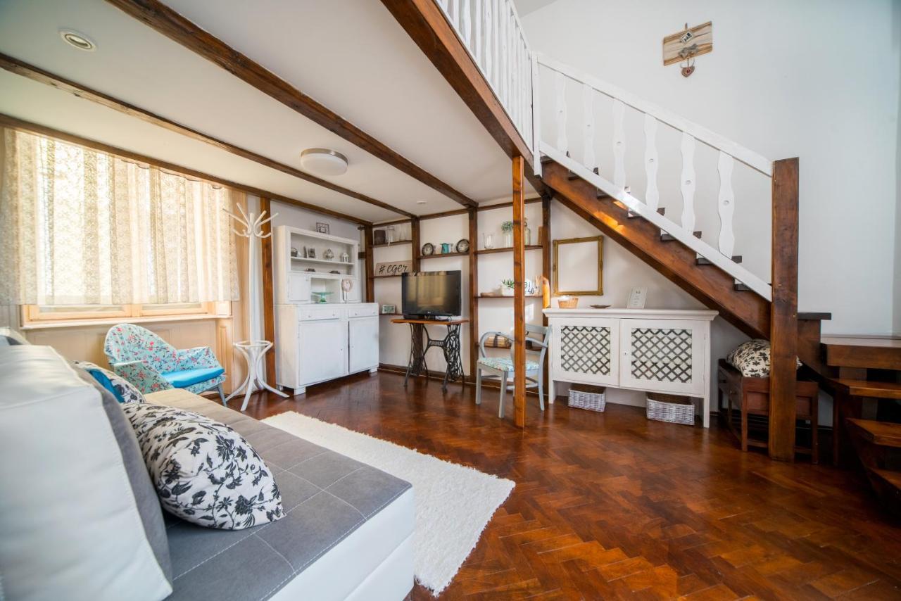 Agria Vintage Apartman エゲル エクステリア 写真